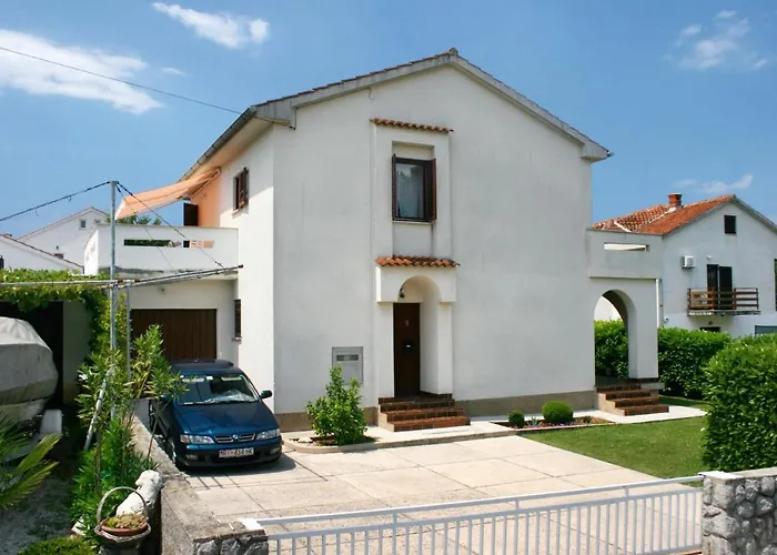 With Parking Space Vantacici, Krk - 5566 דירה *