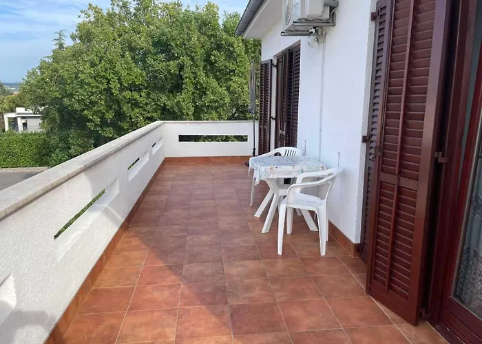With Parking Space Vantacici, Krk - 5566 דירה *