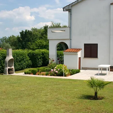With A Parking Space Vantacici, Krk - 5566 Apartman Malinska